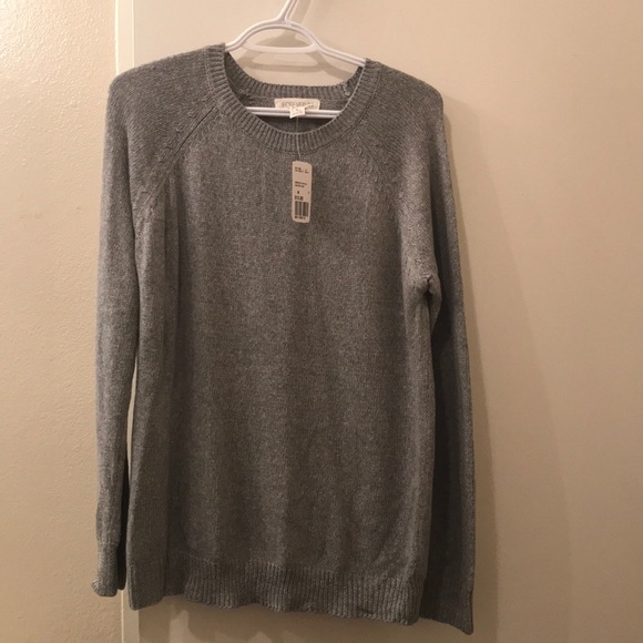 Gray sweater - Picture 2 of 5
